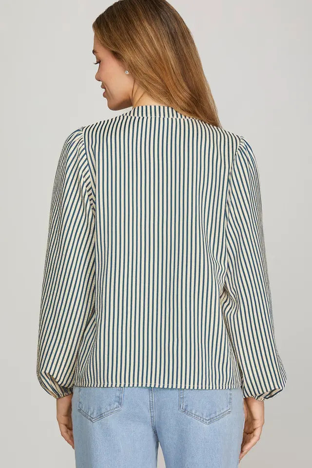 long sleeve pin tuck tie