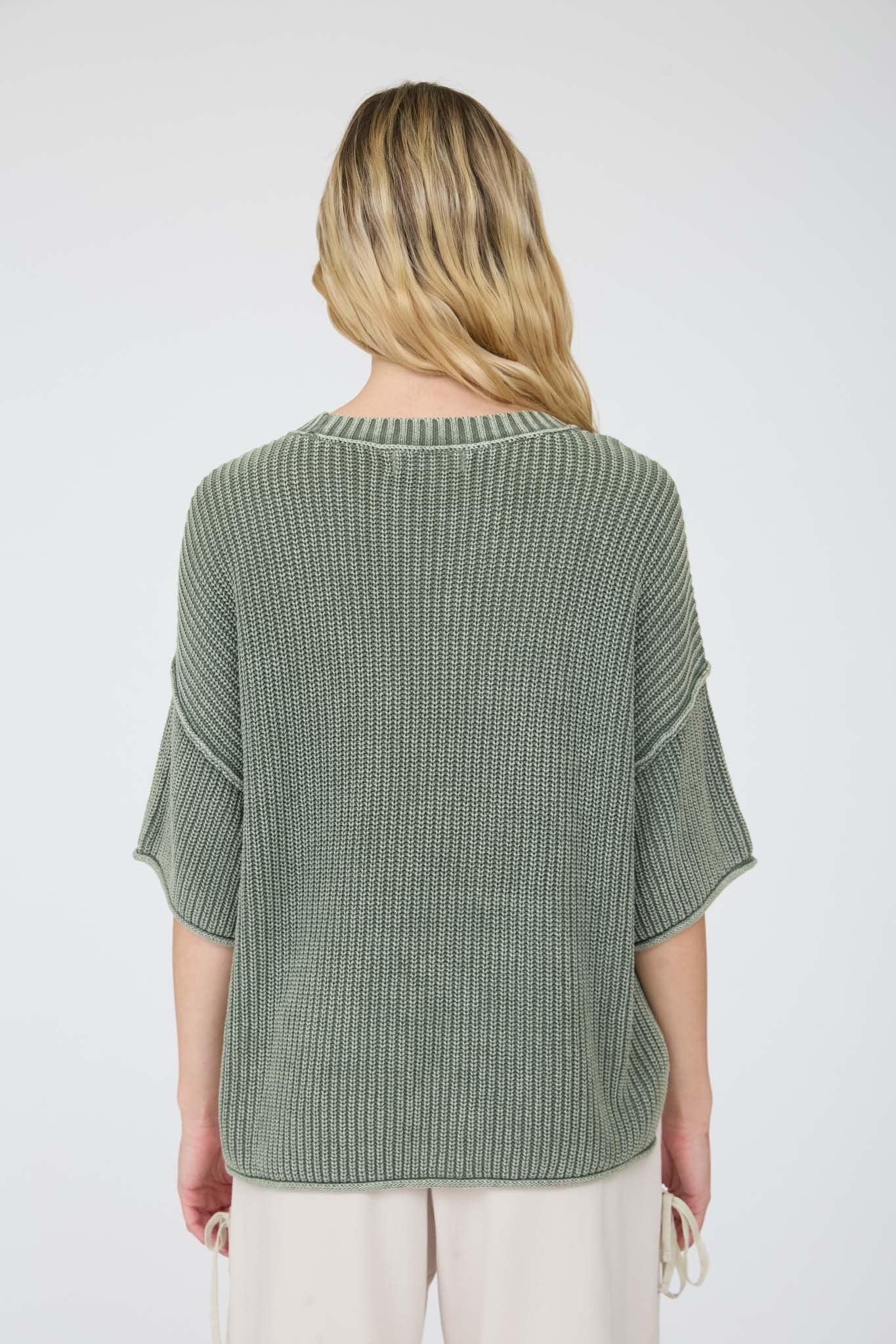 Casual j6st1025
