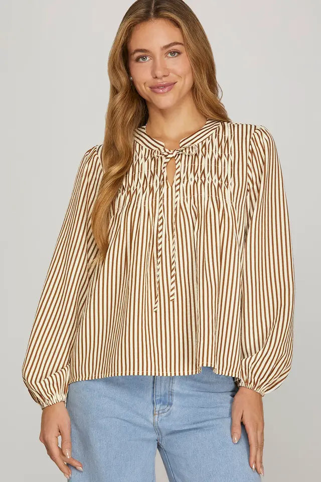 long sleeve pin tuck tie