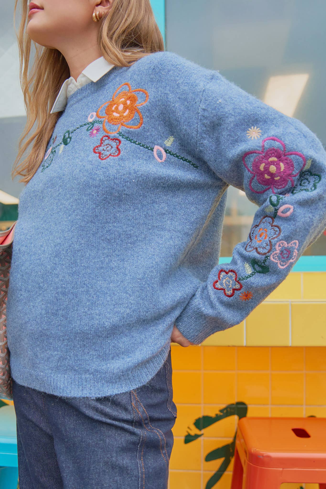 FLORAL EMBROIDERY  SWEATER